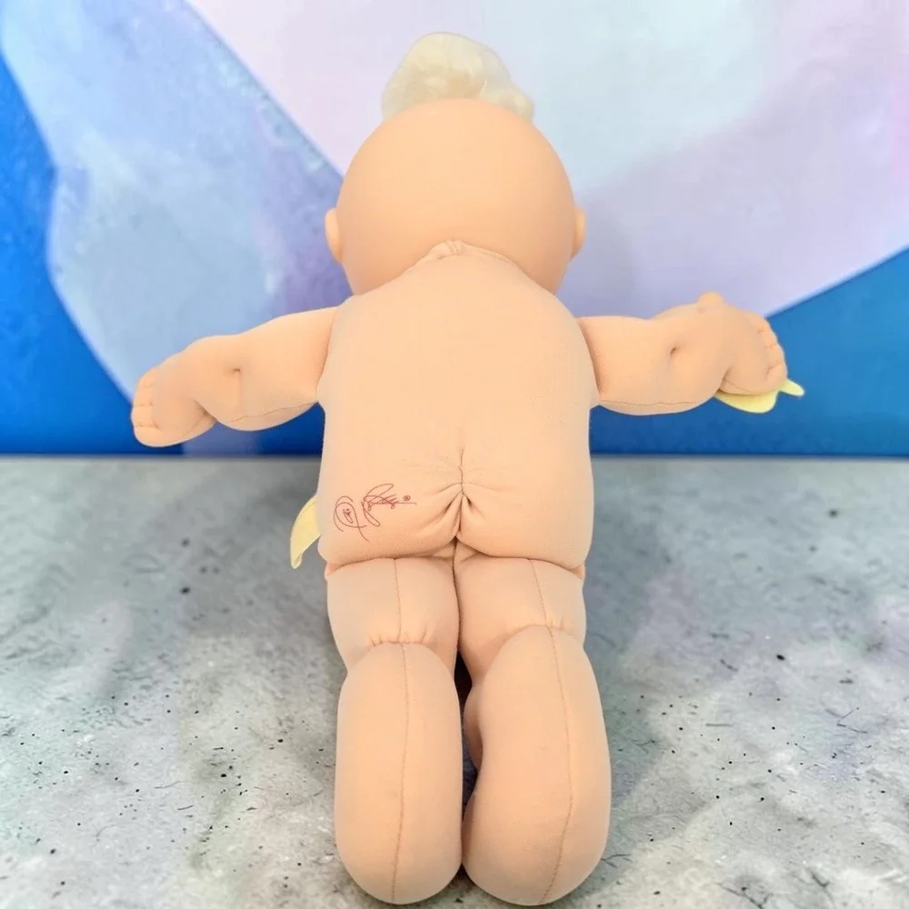 Cabbage Patch Kids relive nostalgia